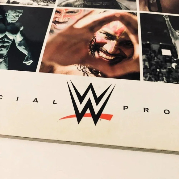 2014 WWE Wrestling  Official Program John Cena - Picture 15 of 16